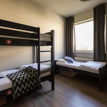 Gspusi Bar Hostel *